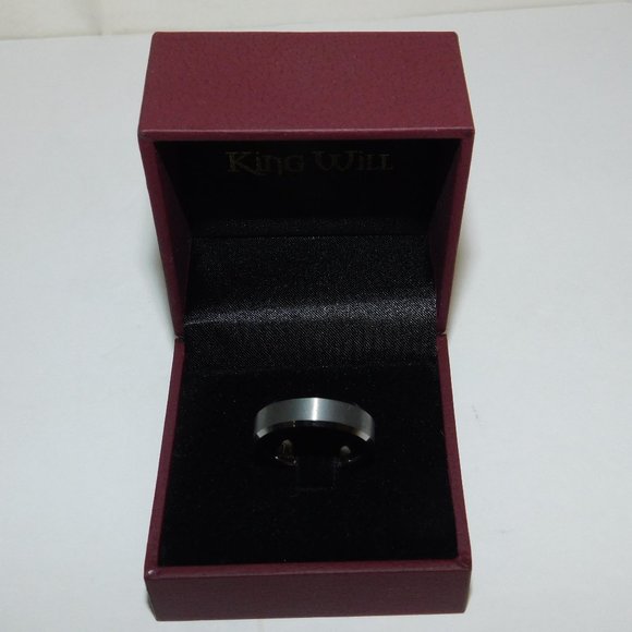 King Will Tungsten Carbide Wedding Ring Size 7.5 NIB